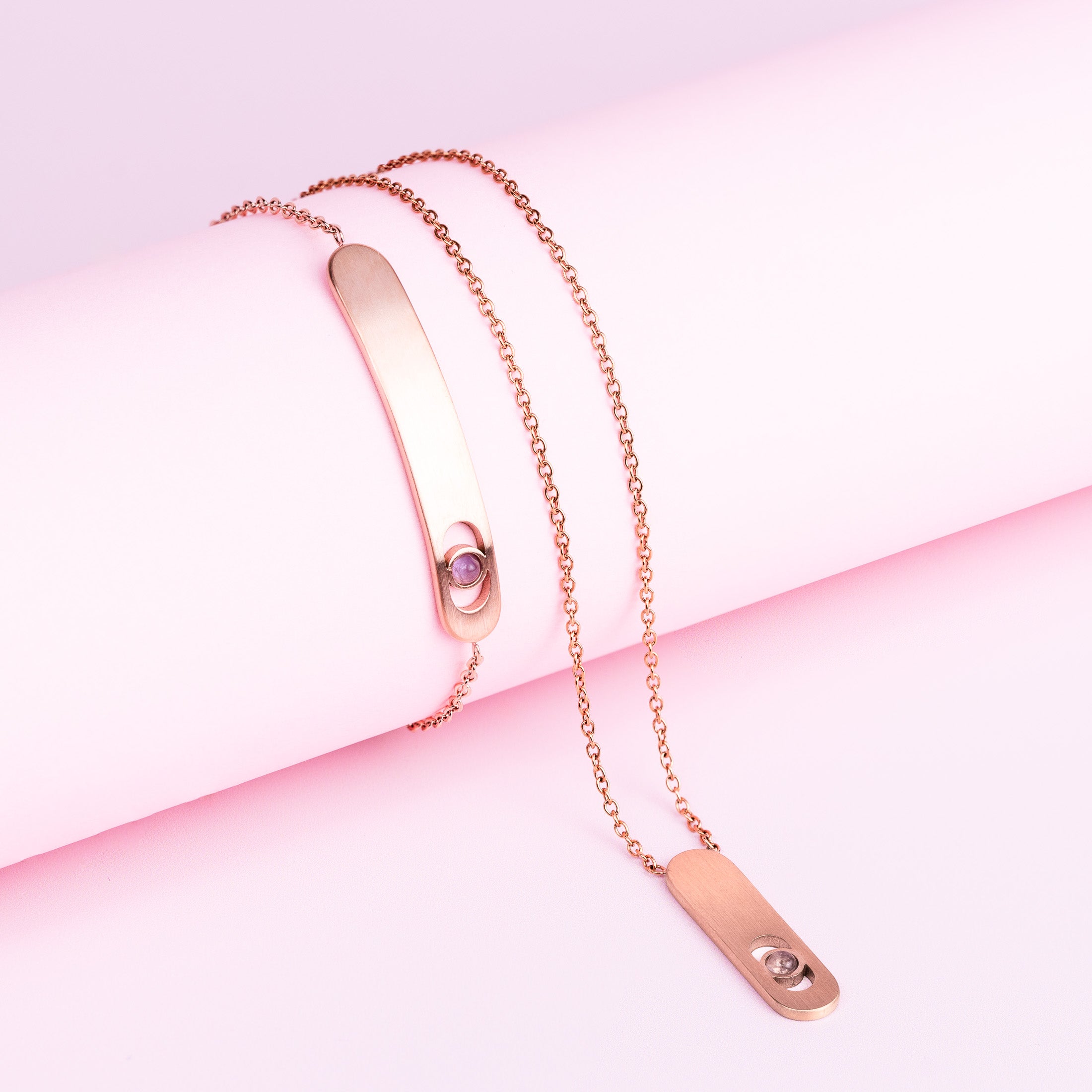 Bracelet and necklace in rose gold with purple amethyst