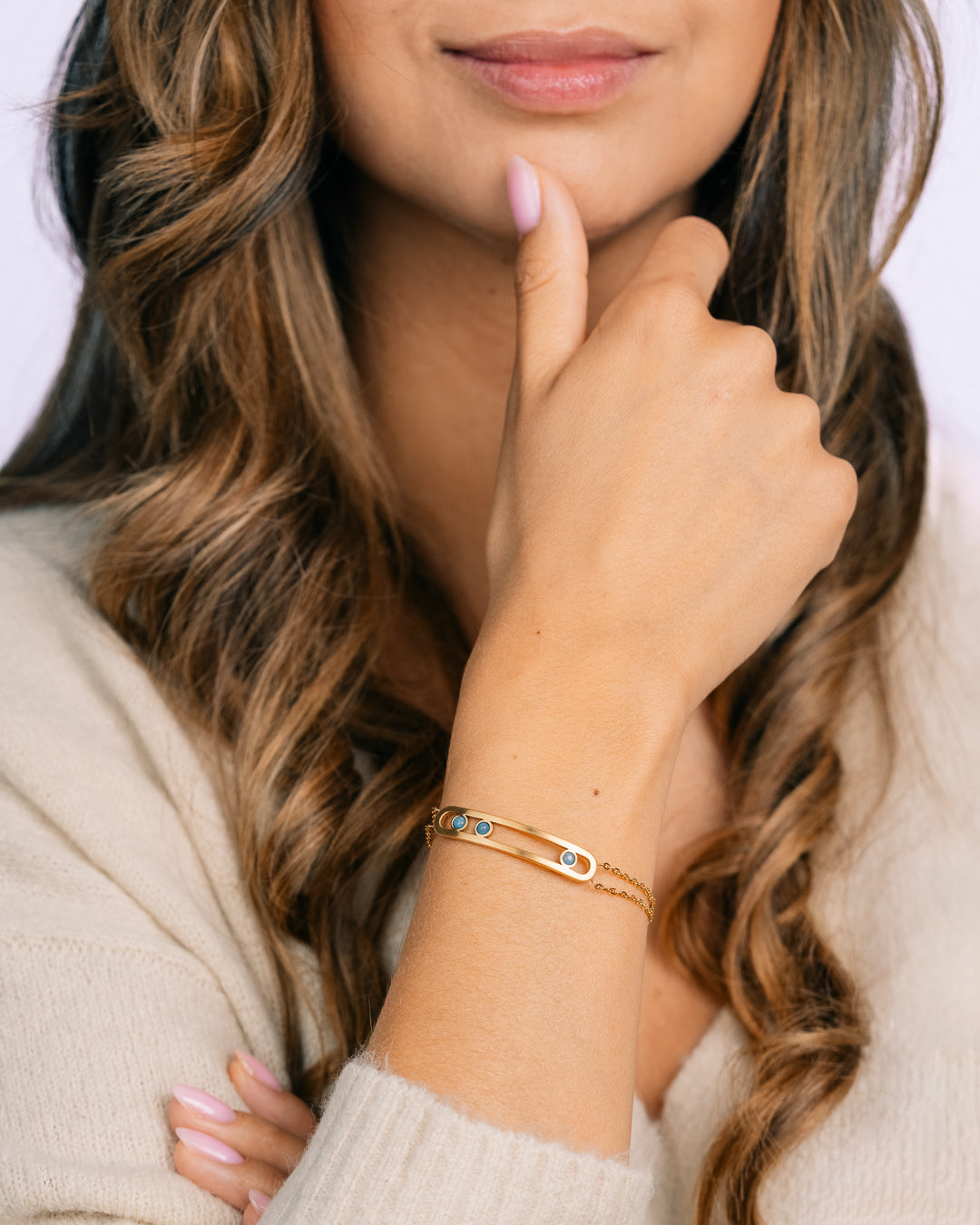 Bracelet and necklace with blue aventurine